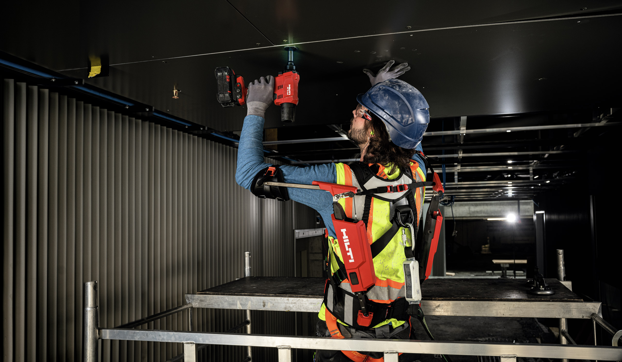 EXO-S exoskelet voor bovenhoofds werk