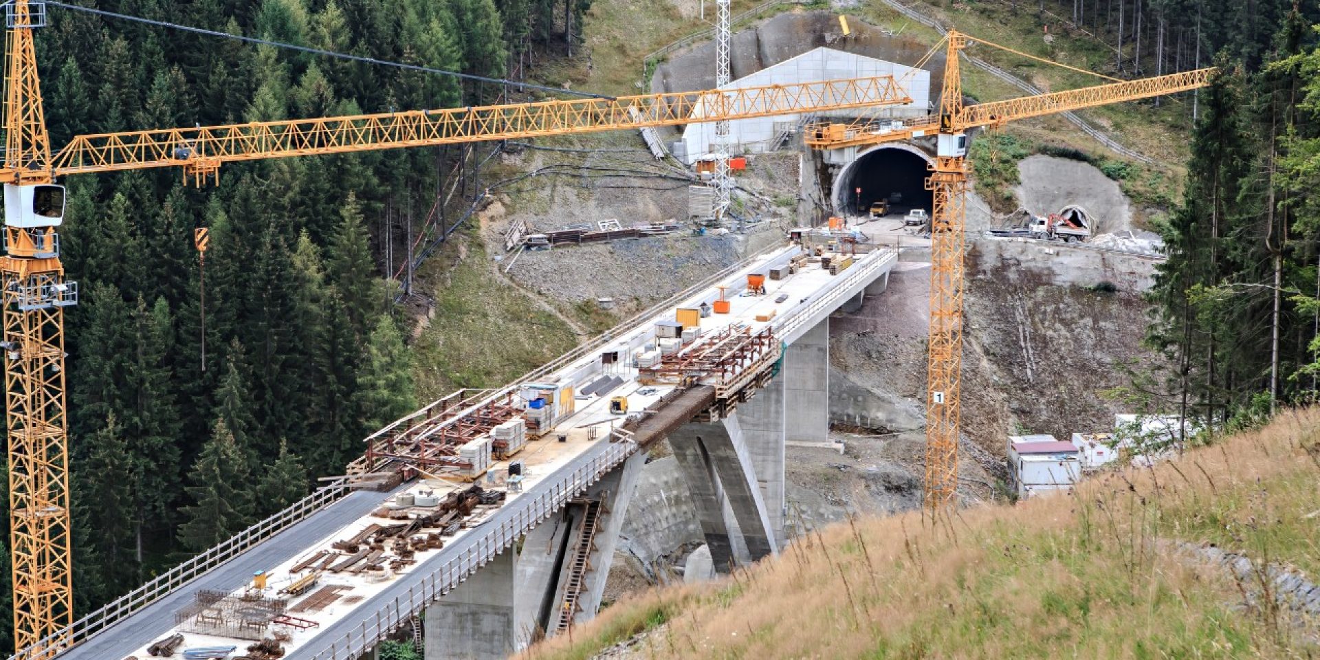Construction de ponts et de tunnels
