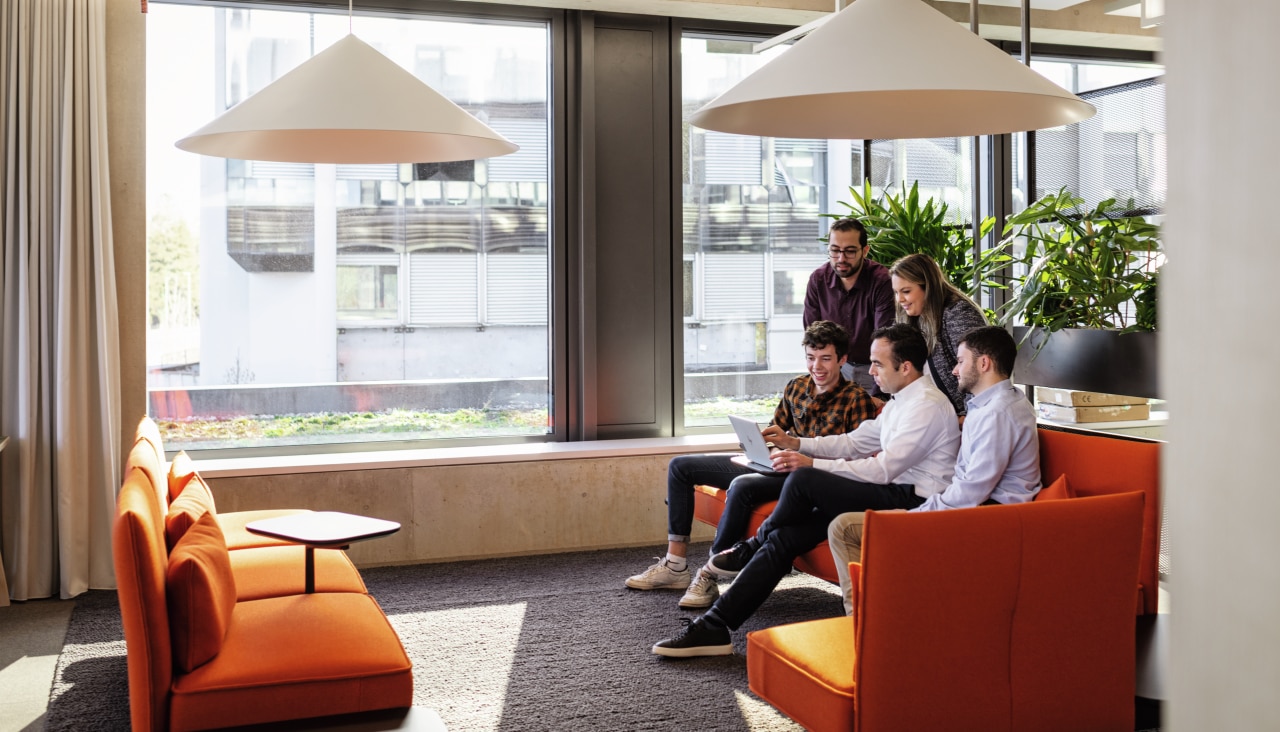 Hilti-medewerkers in gesprek