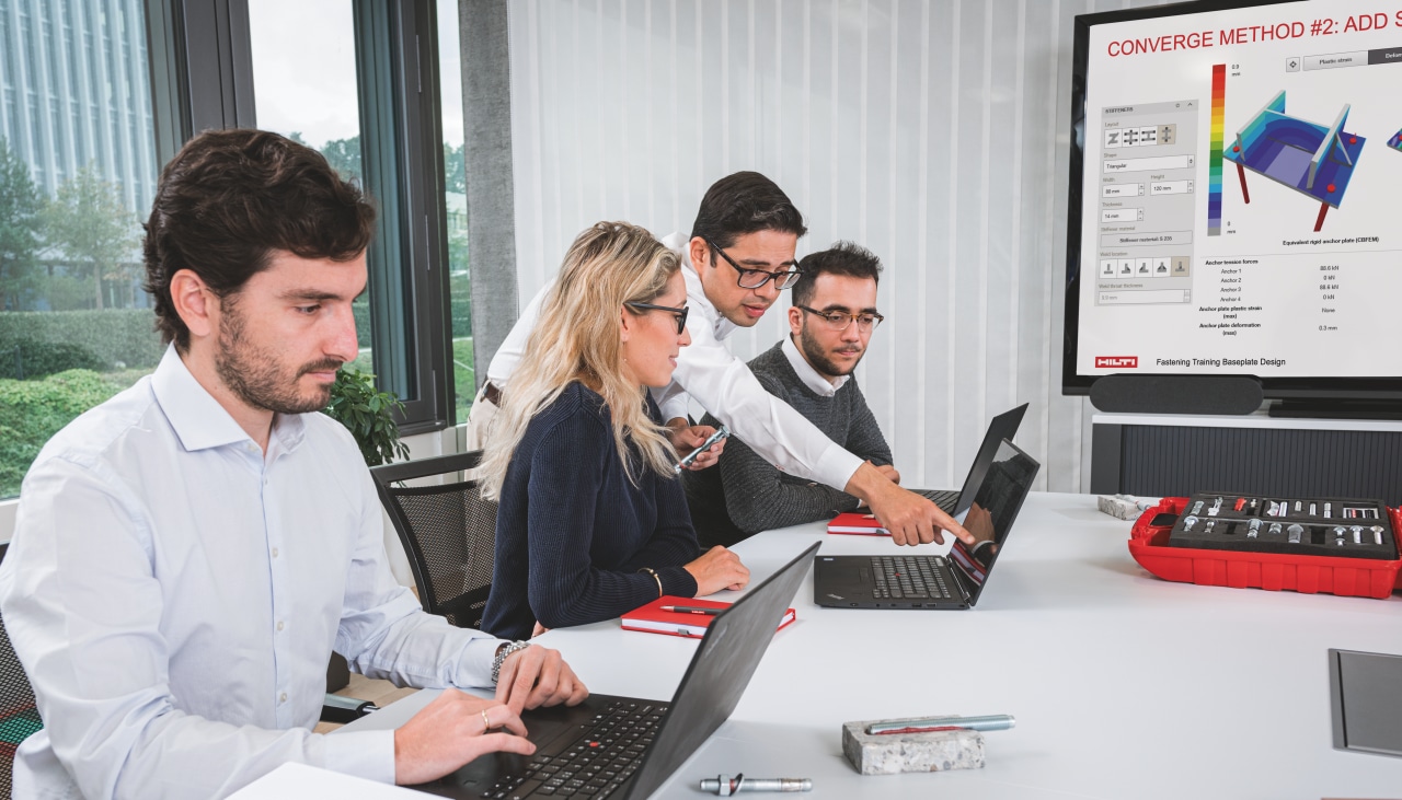 Opleiding in het ontwerpen van voetplaten met PROFIS Engineering