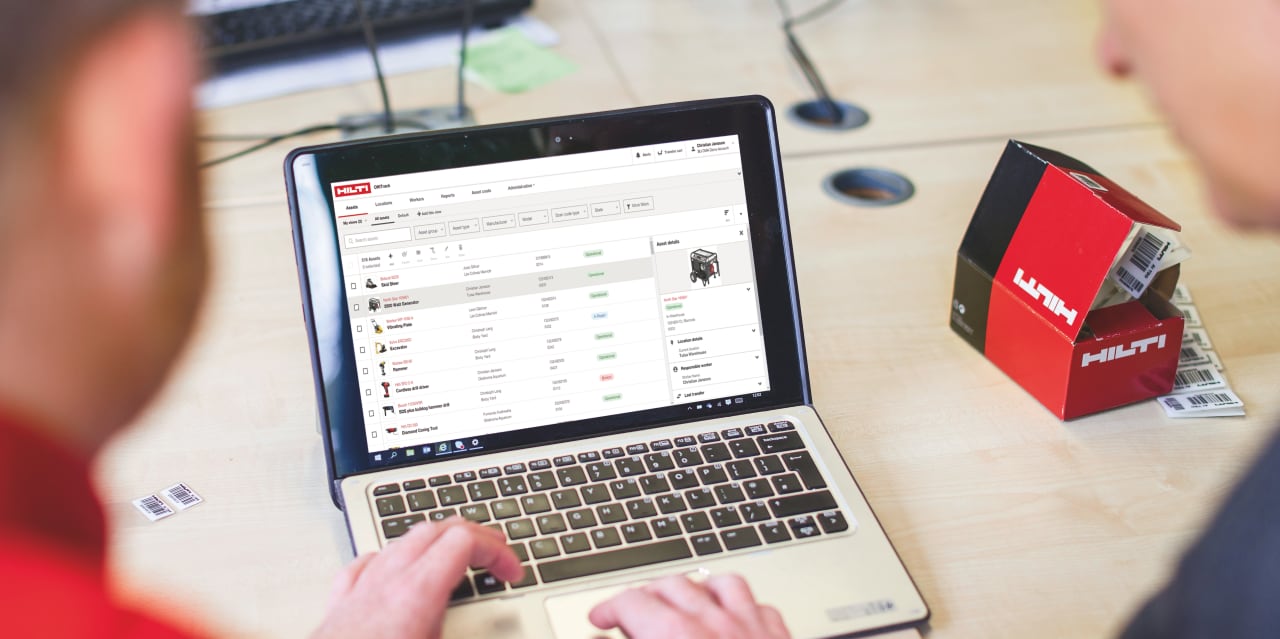 De ON!Track software is veilig en cloudgebaseerd waardoor de data 24/7 beschikbaar zijn via de mobiele app of desktop. 
