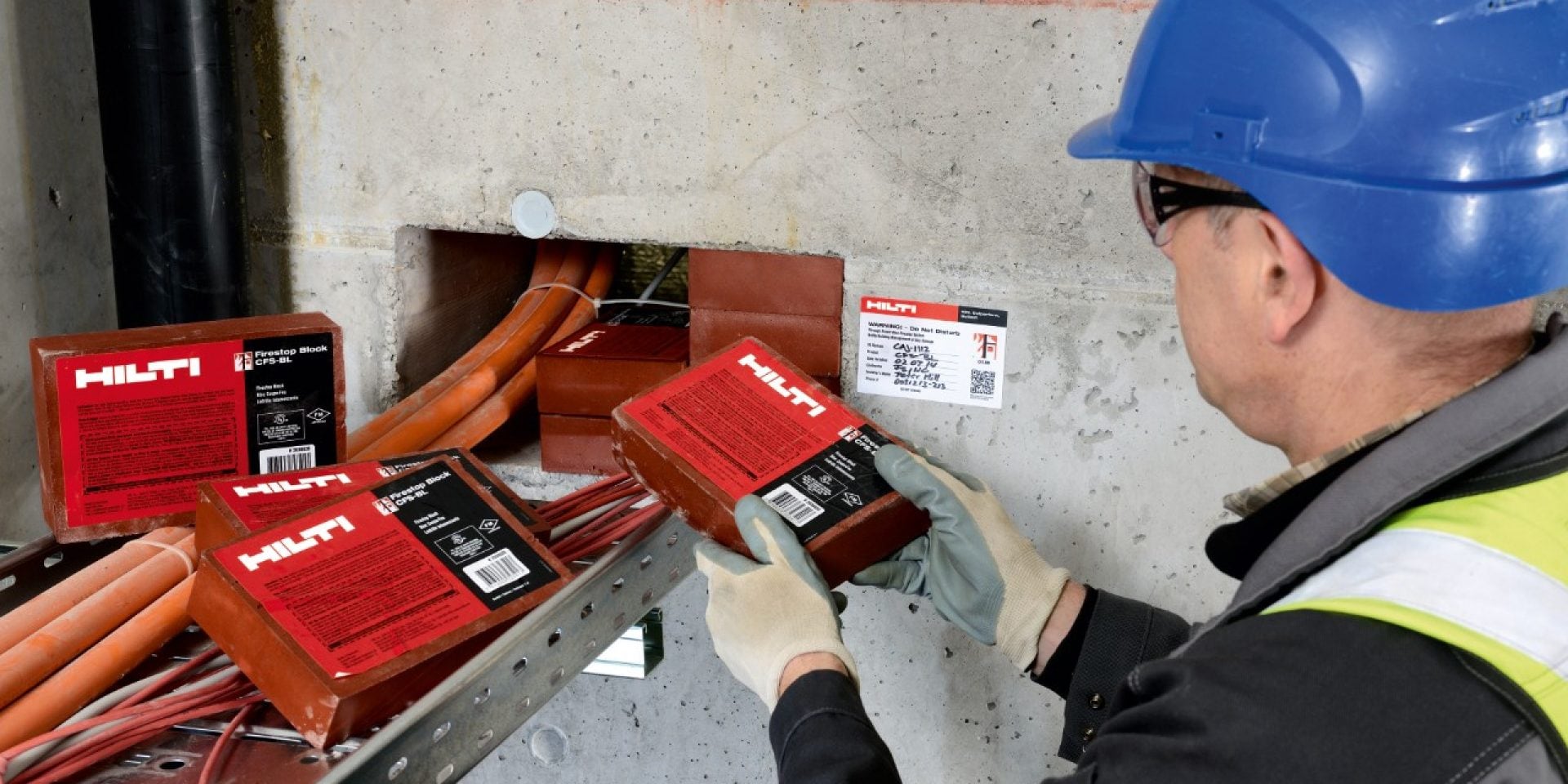 Afdichting van de elektrische doorvoeringen bij renovatiewerken