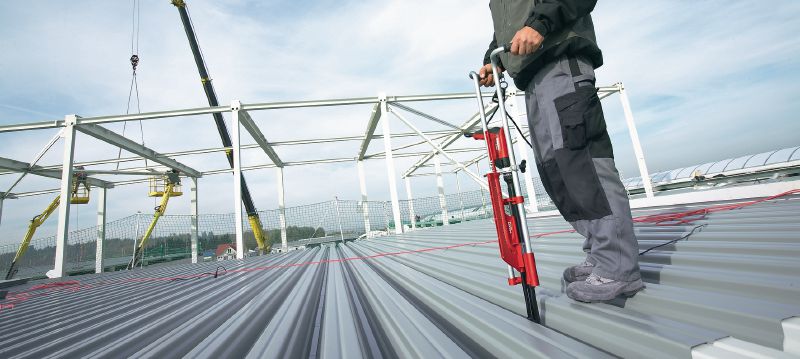 ST 1800 Schroevendraaier voor de metaalconstructie Schroefmachine met aanpasbare koppel voor stalen en metalen toepassingen Toepassingen 1