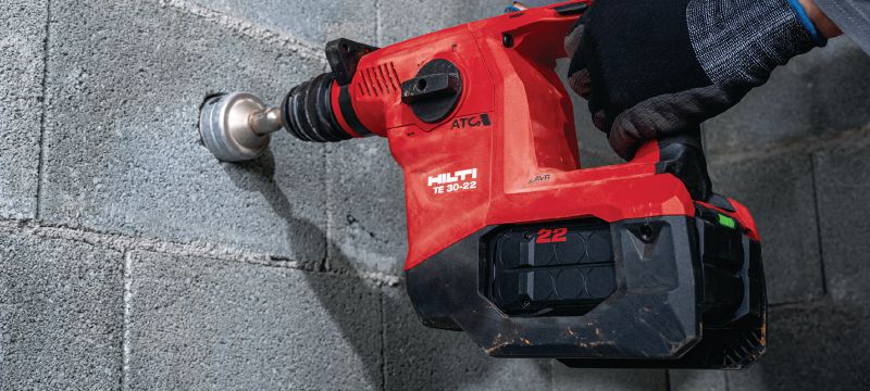 TE 30-22 snoerloze boorhamer Krachtige snoerloze SDS plus (TE-C) boorhamer met Actieve Vibratie Reductie en Active Torque Control voor boren in beton en beitelwerk (Nuron-accu platform) Toepassingen 1