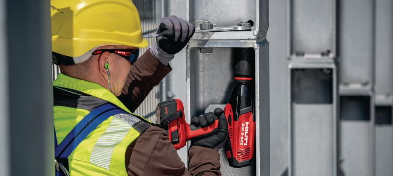 Boulonneuse à choc sans fil 3/4 SIW 9-A22 Boulonneuse à choc à couple élevé de 22 V de classe supérieure avec enclume 3/4 pour l'ancrage et le boulonnage. Applications 1