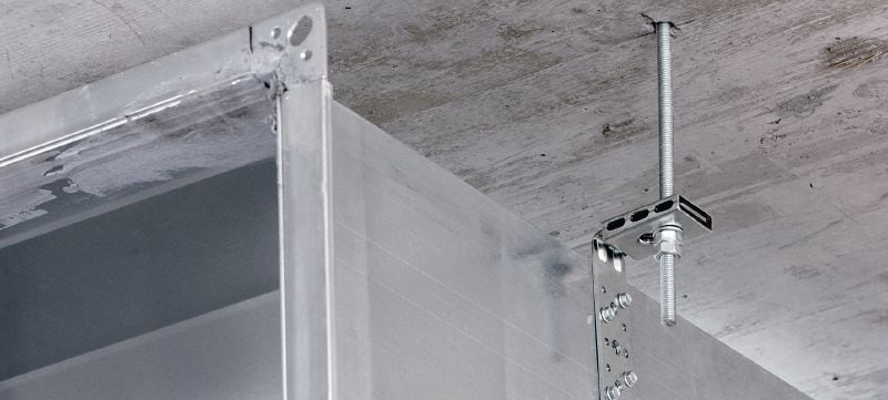 MVA-LP ventilatieondersteuning Verzinkte beugel voor ventilatieleidingen met een lengte van 100 mm voor het bevestigen van ventilatieleidingen rechtstreeks aan plafonds Toepassingen 1